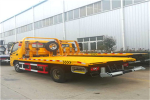 尤溪附近拖车救援搭电